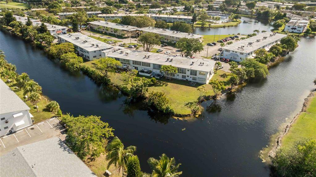 Miami, FL 33179,52 NE 204th St #31