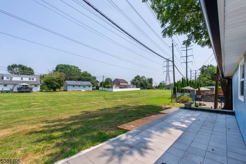 Clifton City, NJ 07013,77 Huemmer Ter