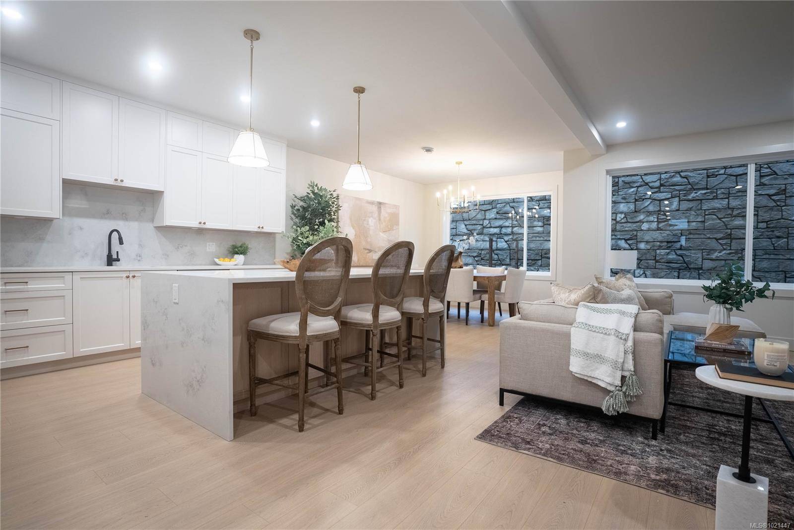 Langford, BC V9B 7A2,1563 Marble Pl