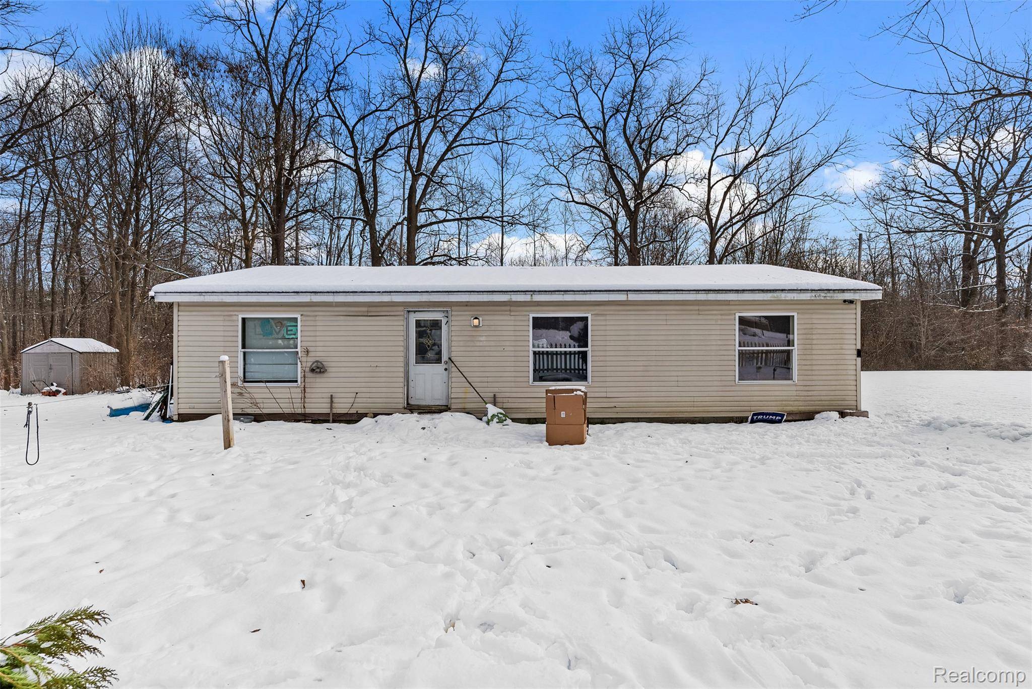 Montrose, MI 48457,9304 McAfee RD