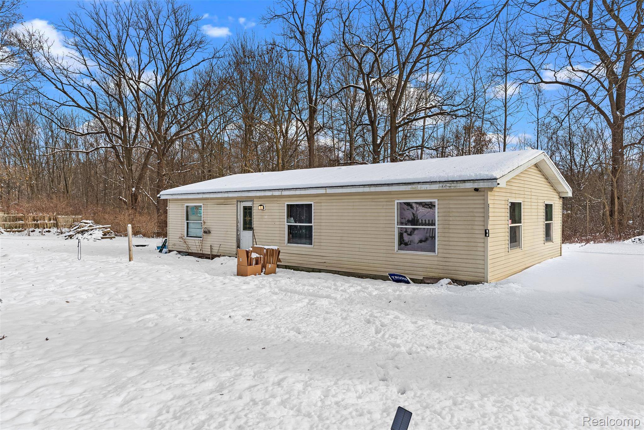 Montrose, MI 48457,9304 McAfee RD