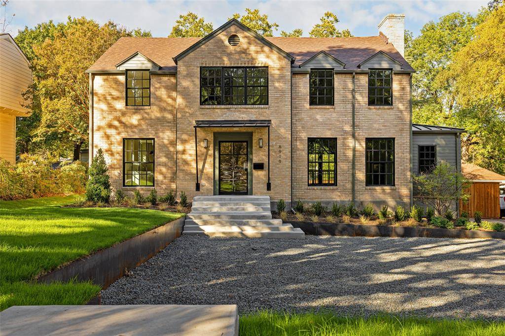 Dallas, TX 75214,6919 Gaston Avenue