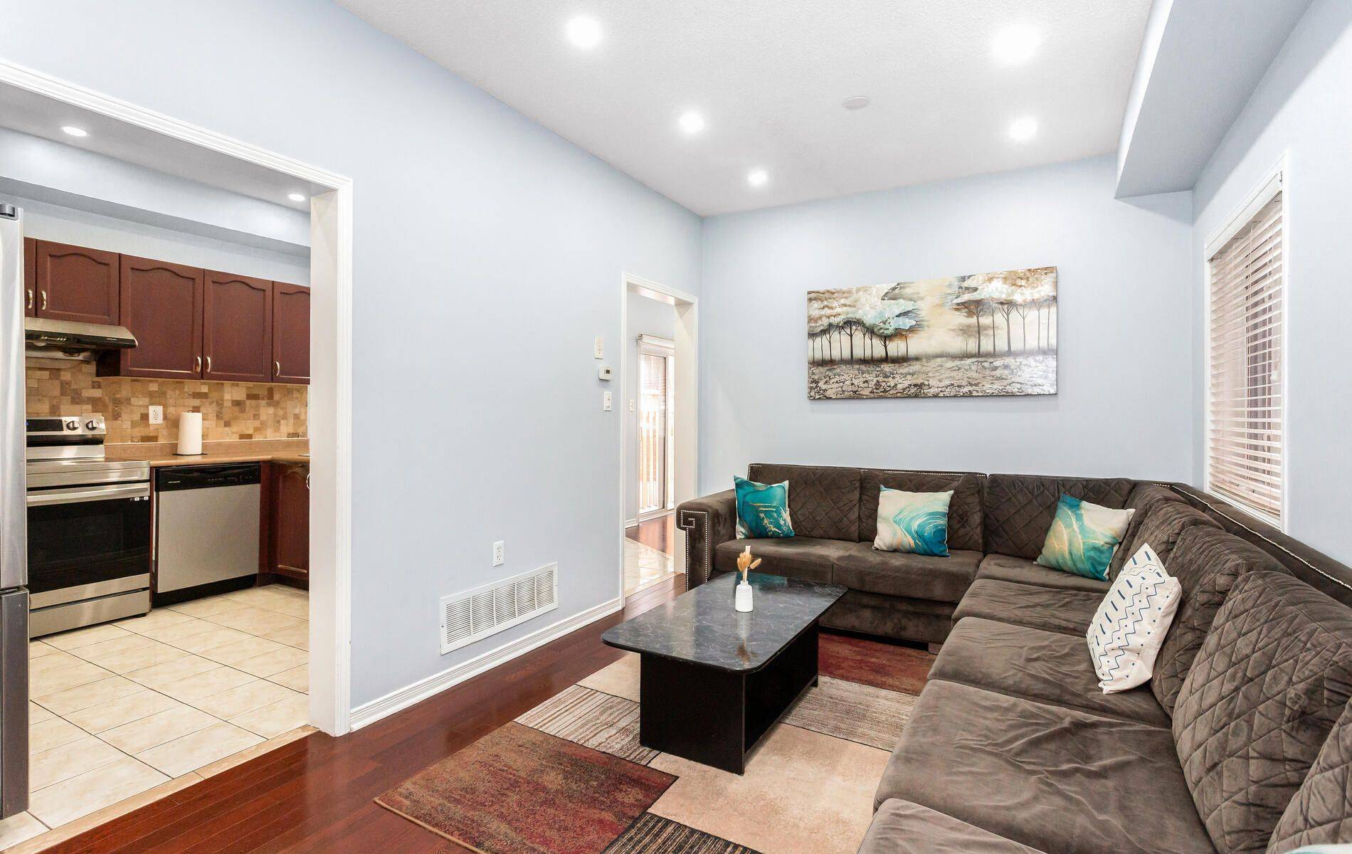 Brampton, ON L6Y 5R3,70 Grover RD