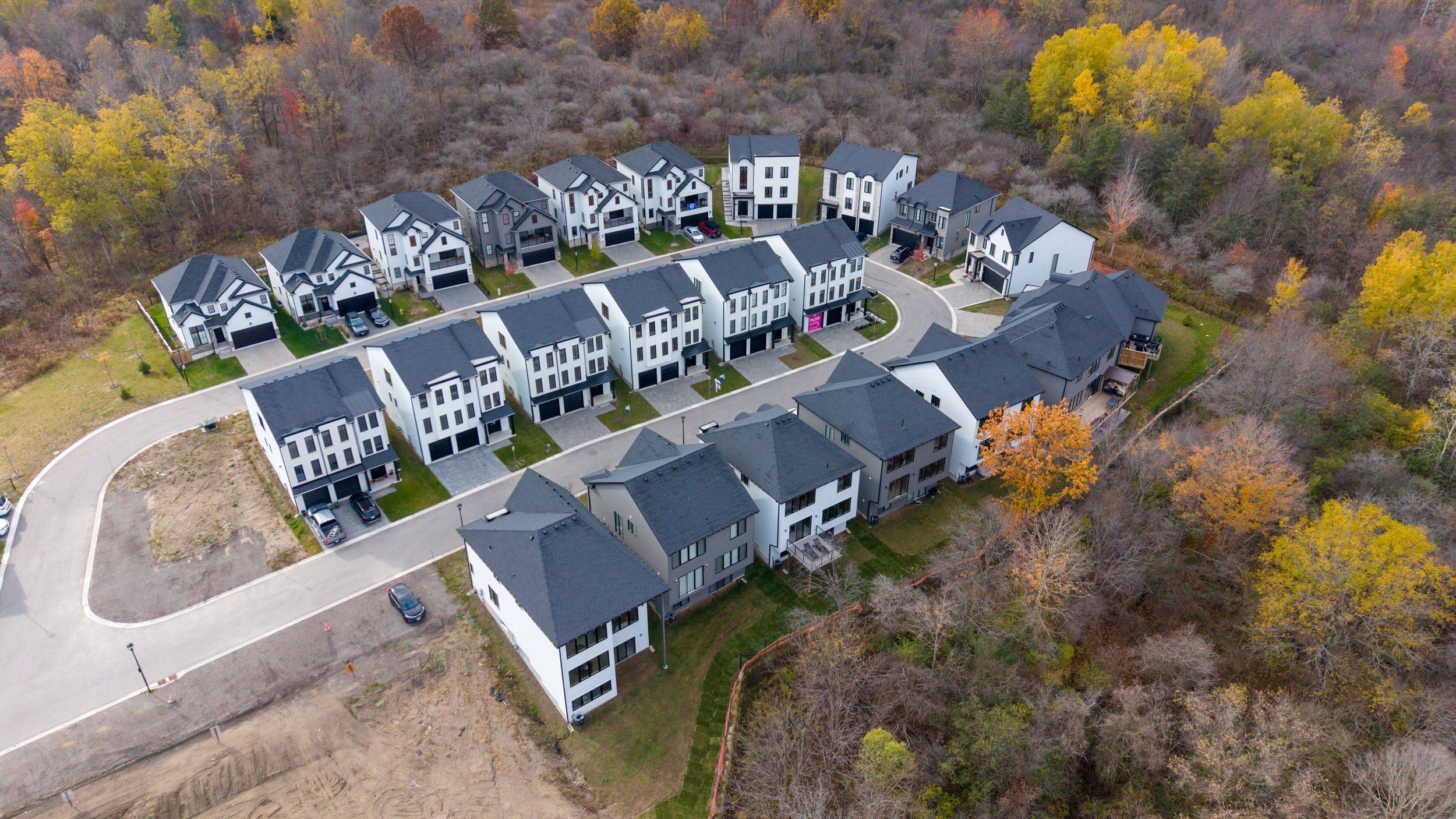 London South, ON N6M 0J2,2835 Sheffield PL #5