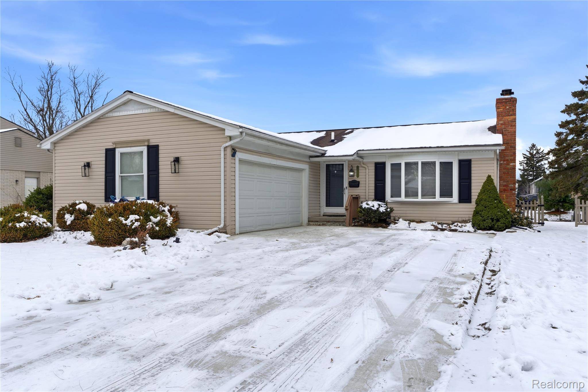 Troy, MI 48085,2377 Avery DR