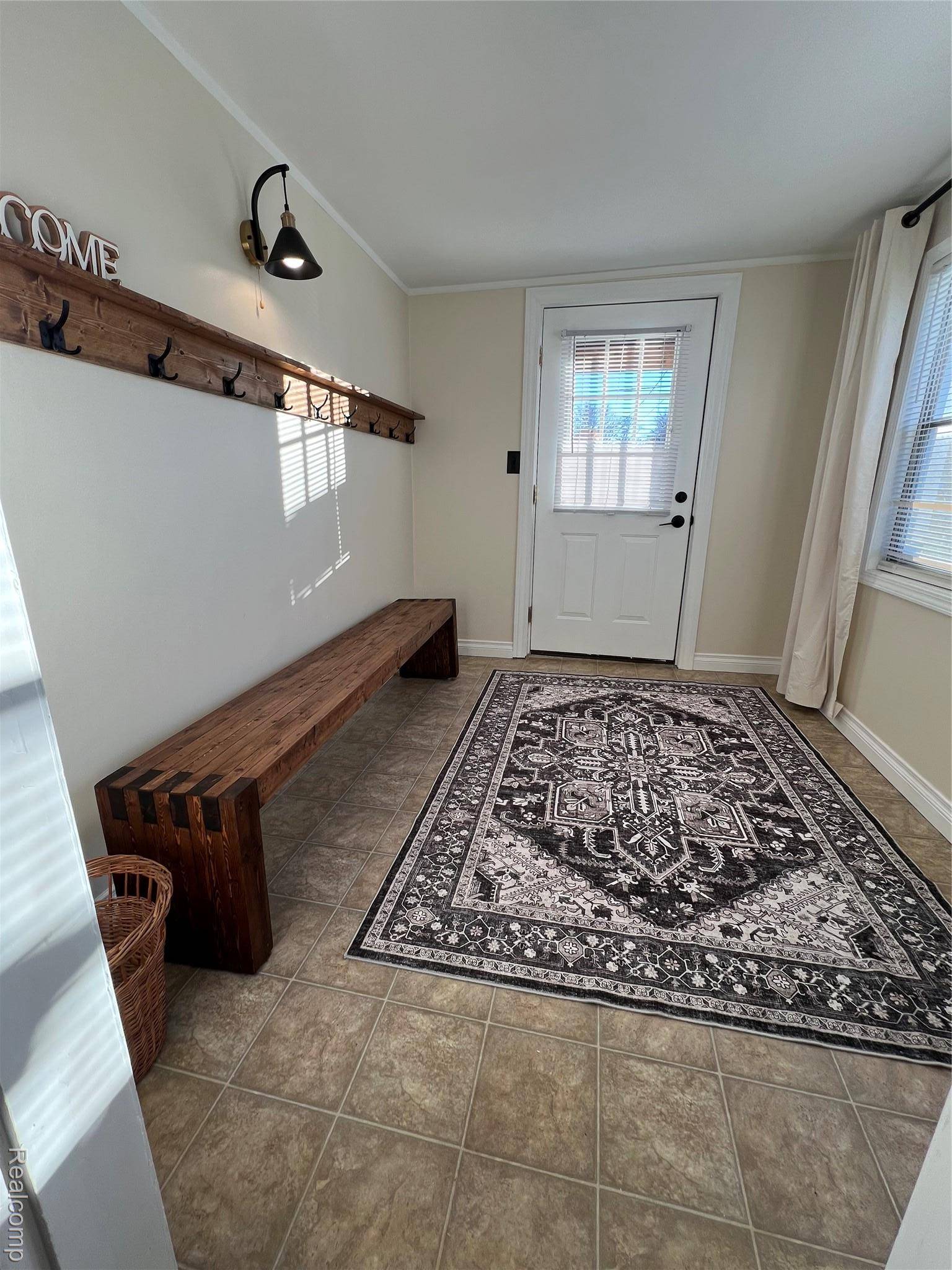 Montrose, MI 48457,165 E State ST