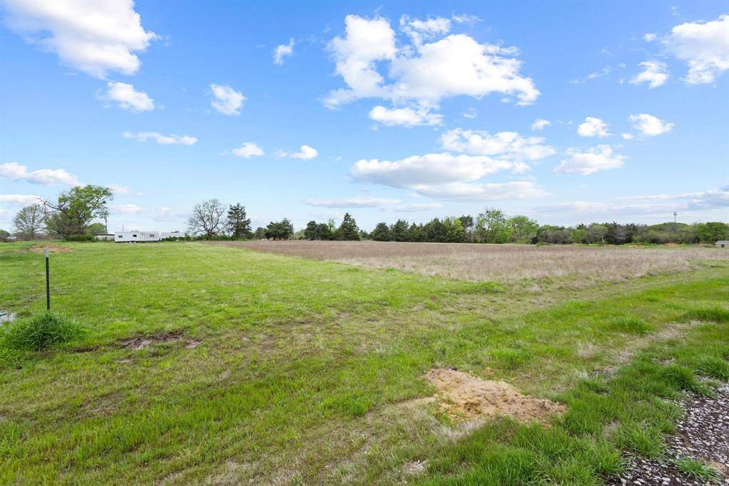 Bonham, TX 75418,310 Duvall Street