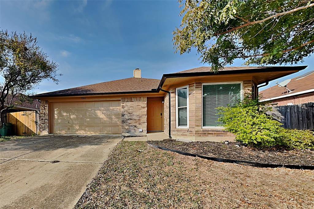 Arlington, TX 76002,7204 Harris Meadows Drive