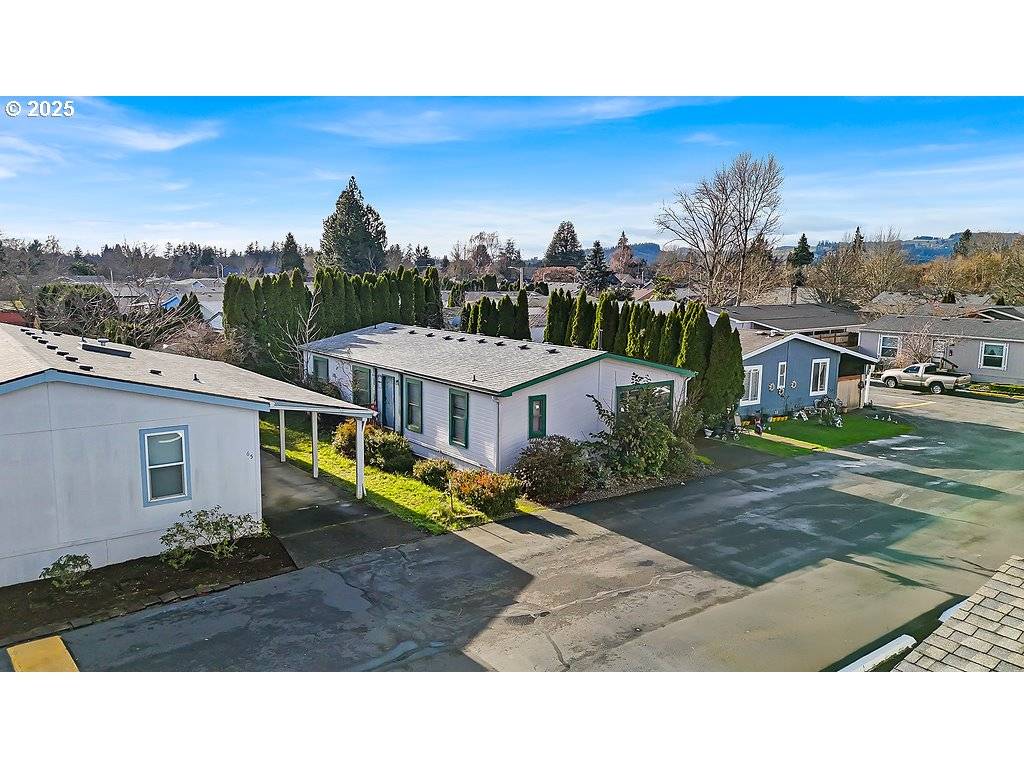 Newberg, OR 97132,301 E COLUMBIA DR #66