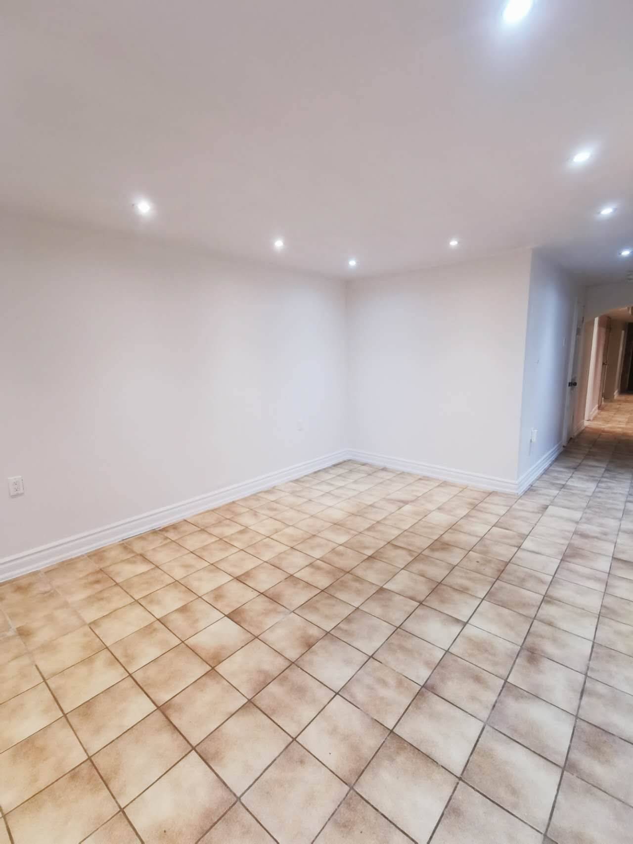 Toronto C15, ON M2H 2K2,66 Micmac CRES #Ground