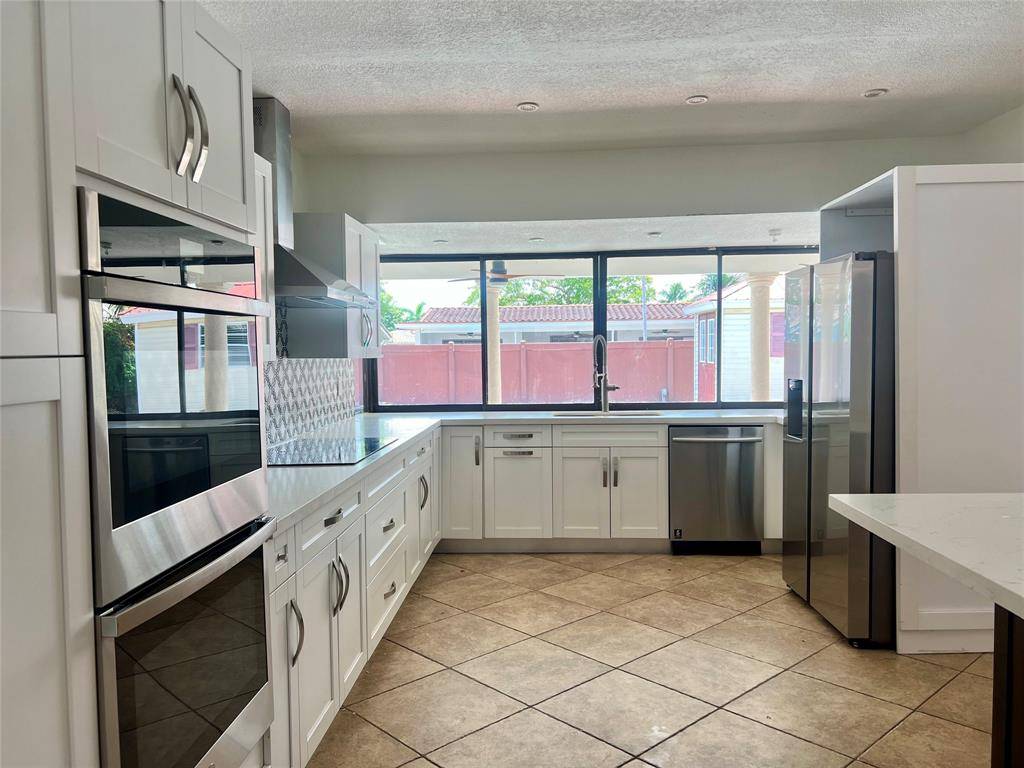 Hollywood, FL 33021,4000 N 37th Ave