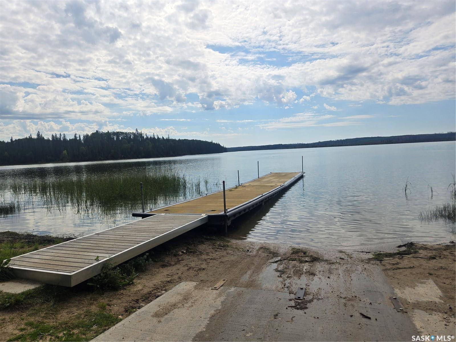 Northern Admin District, SK S0J 1W0,12 Lakeview DRIVE