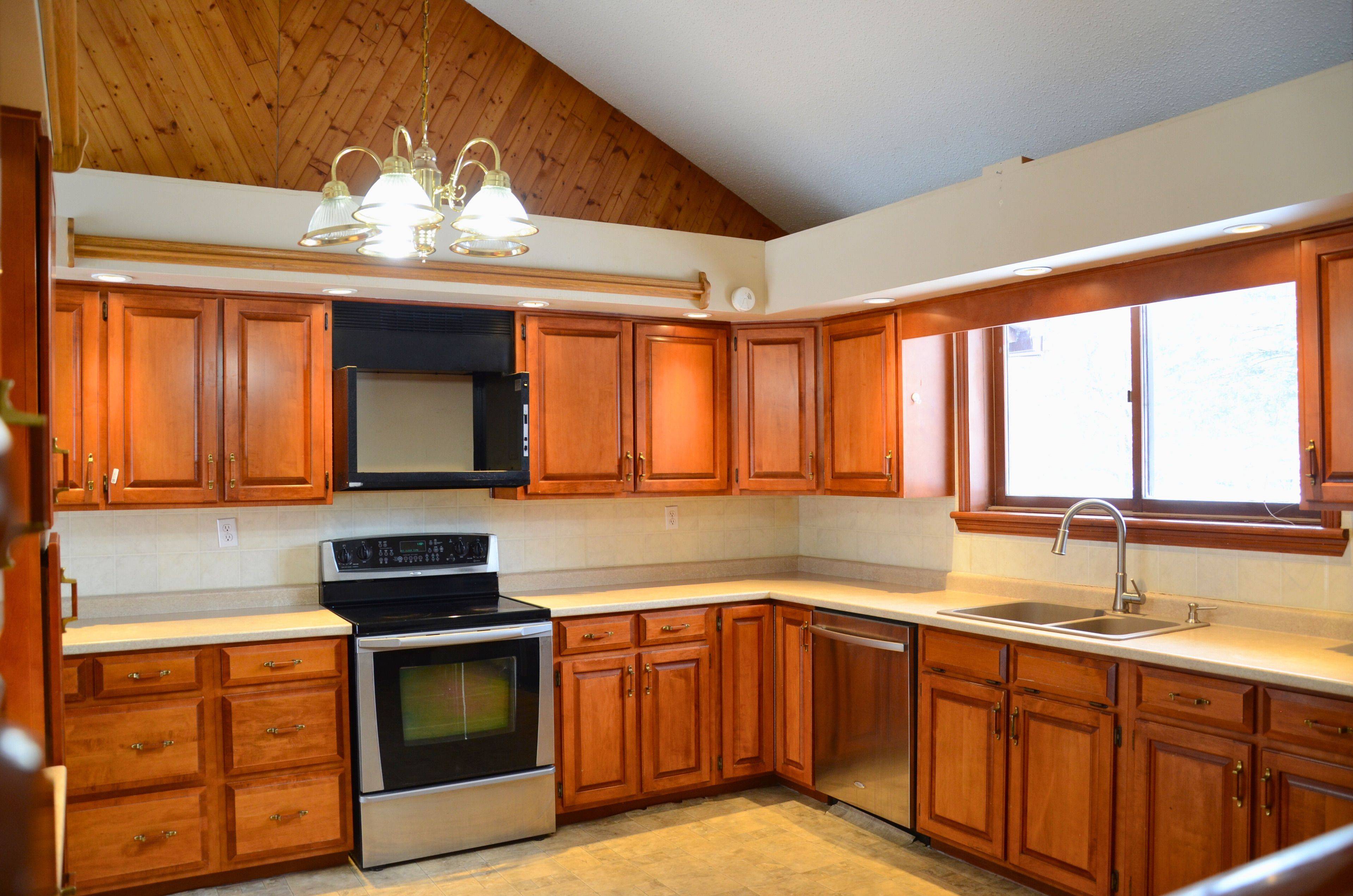 North Perth, ON N4W 3G9,1045 Tremaine AVE S