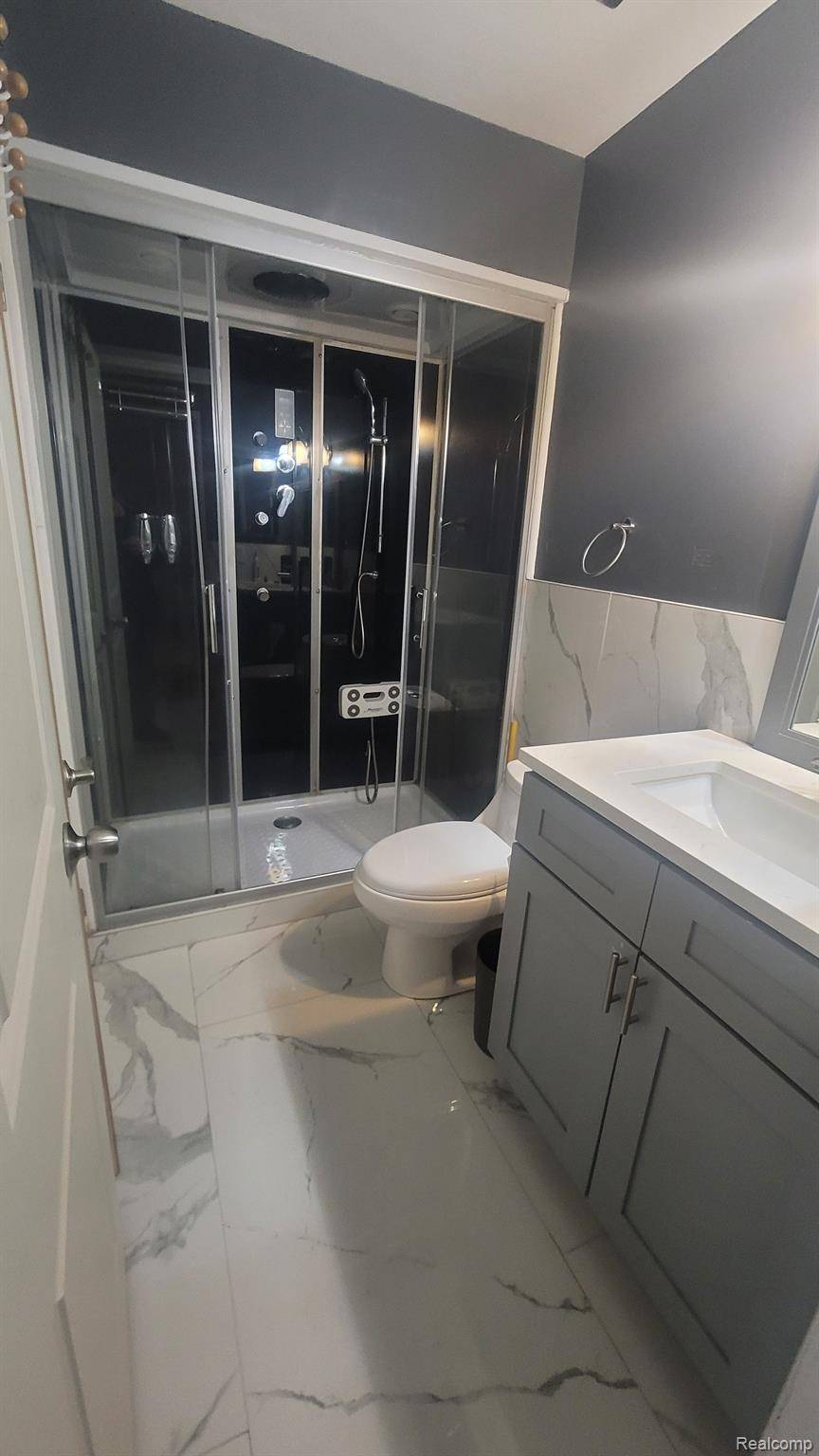 Detroit, MI 48207,1917 ORLEANS ST #49