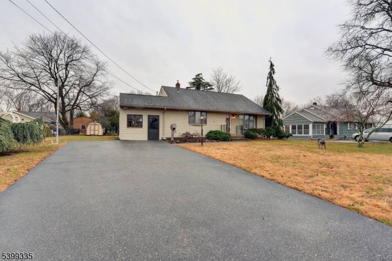 Lincoln Park Boro, NJ 07035,7 Parsons Rd