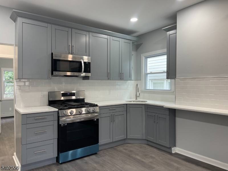 Belleville Twp., NJ 07109,54 Mount Prospect Ave #2