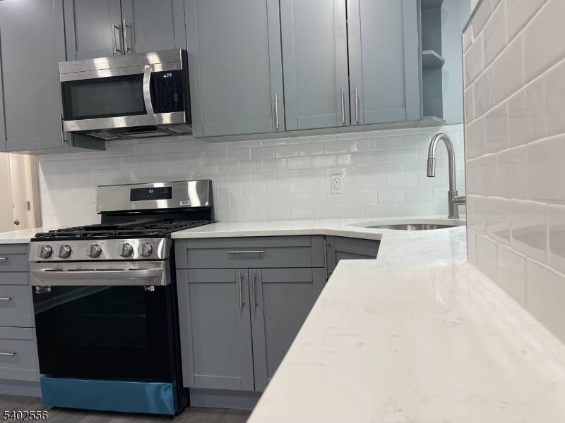 Belleville Twp., NJ 07109,54 Mount Prospect Ave #2