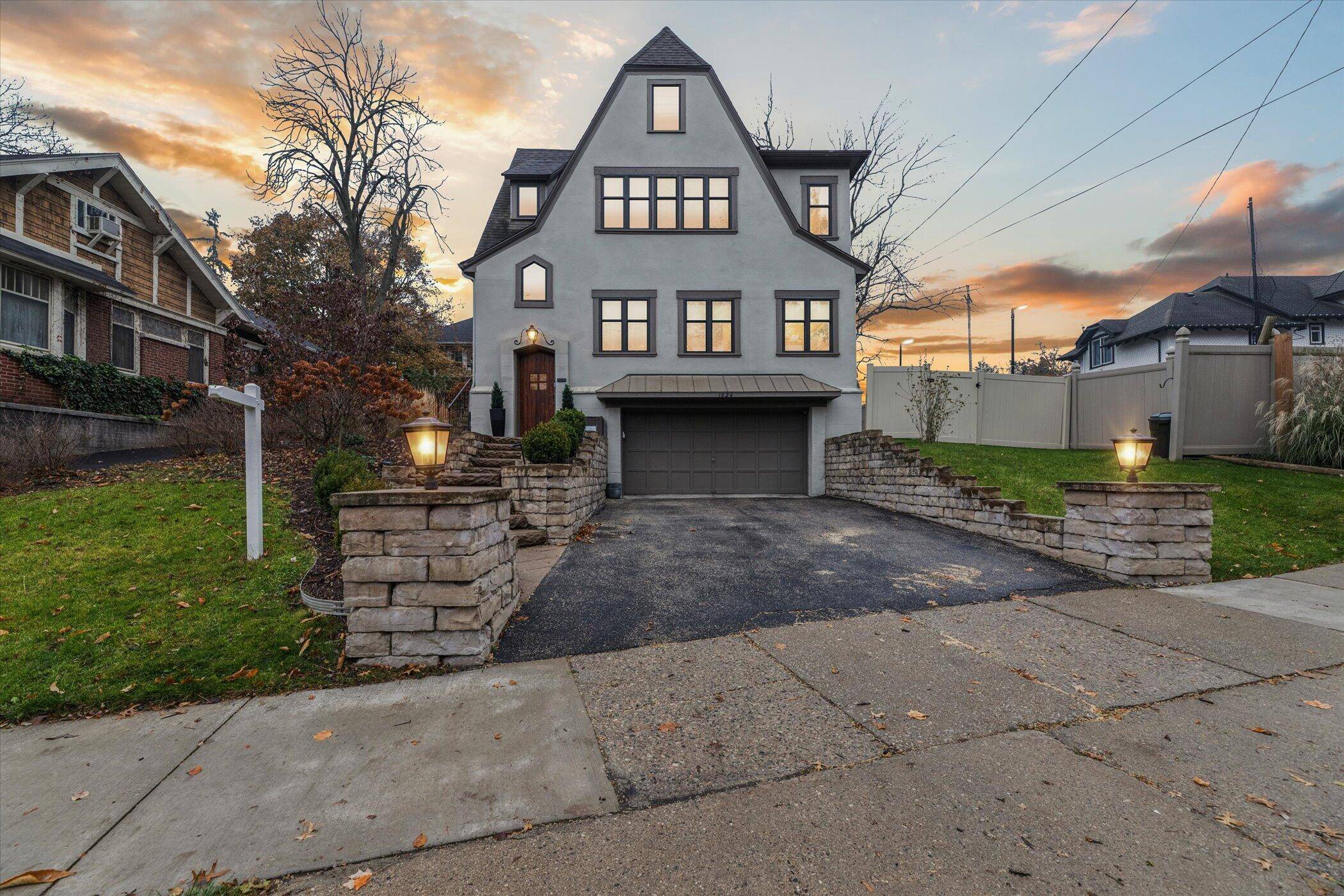 Grand Rapids, MI 49506,1824 Sherman ST SE