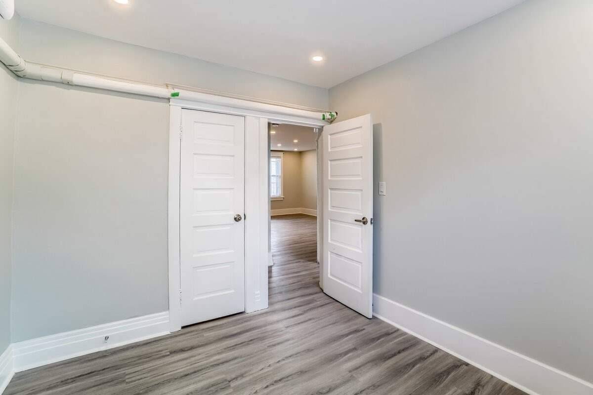 Toronto W01, ON M6K 2E9,31 Tyndall AVE #301