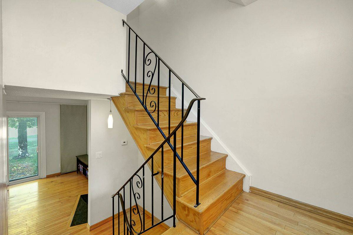 South Of Baseline To Knoxdale, ON K2G 0W2,2 Bertona ST #28