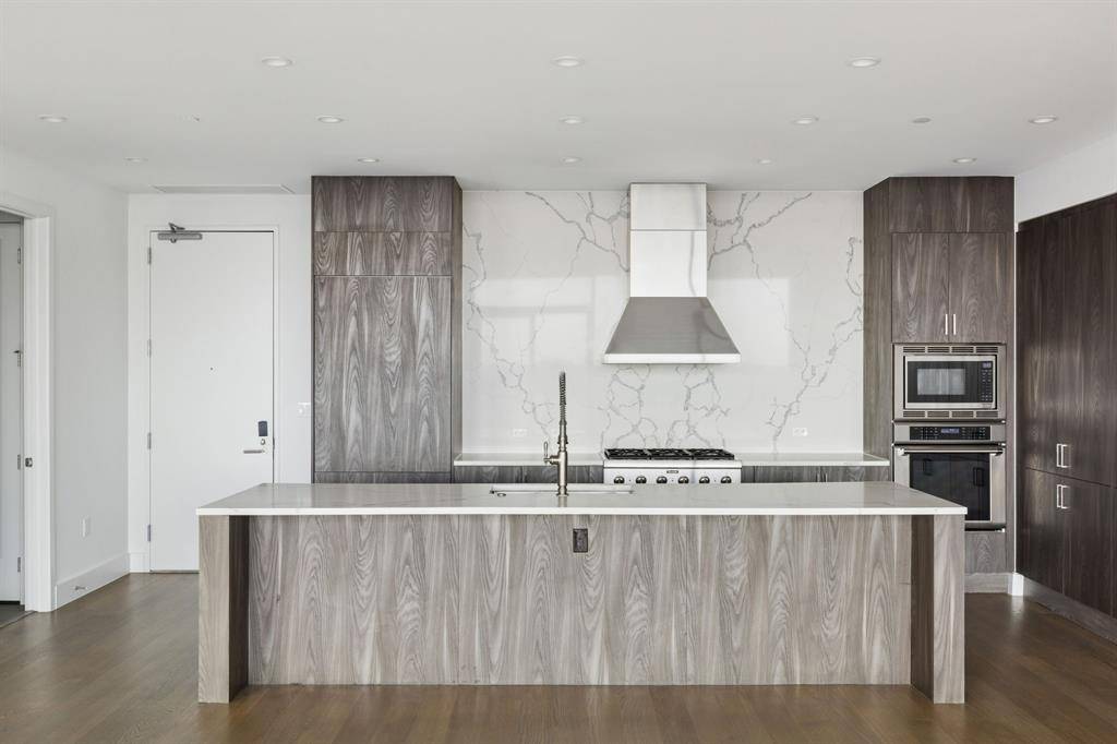 Dallas, TX 75201,2120 Olive Street #3104