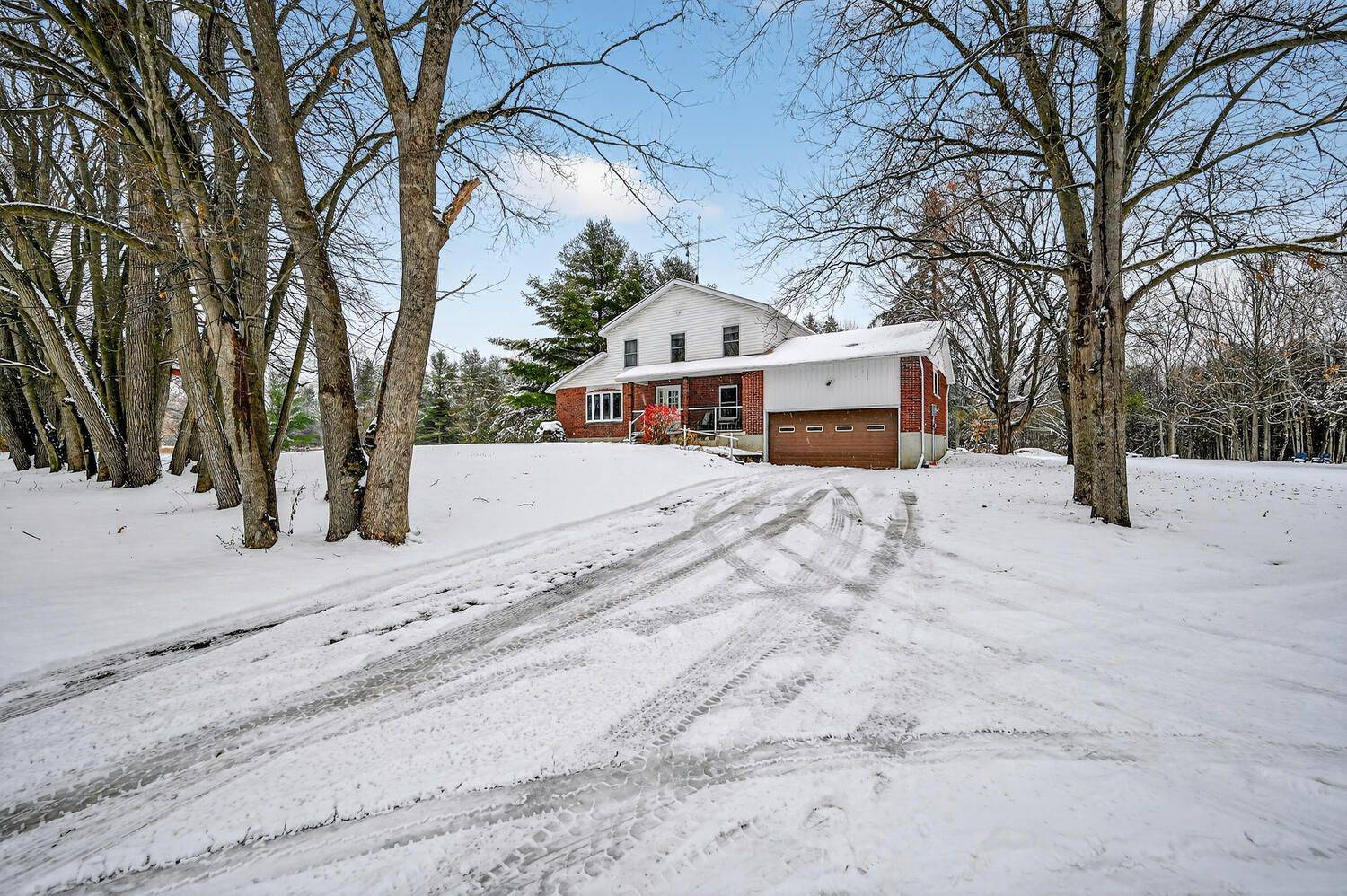 Elizabethtown-kitley, ON K0E 1Y0,434 County Road 29 RD