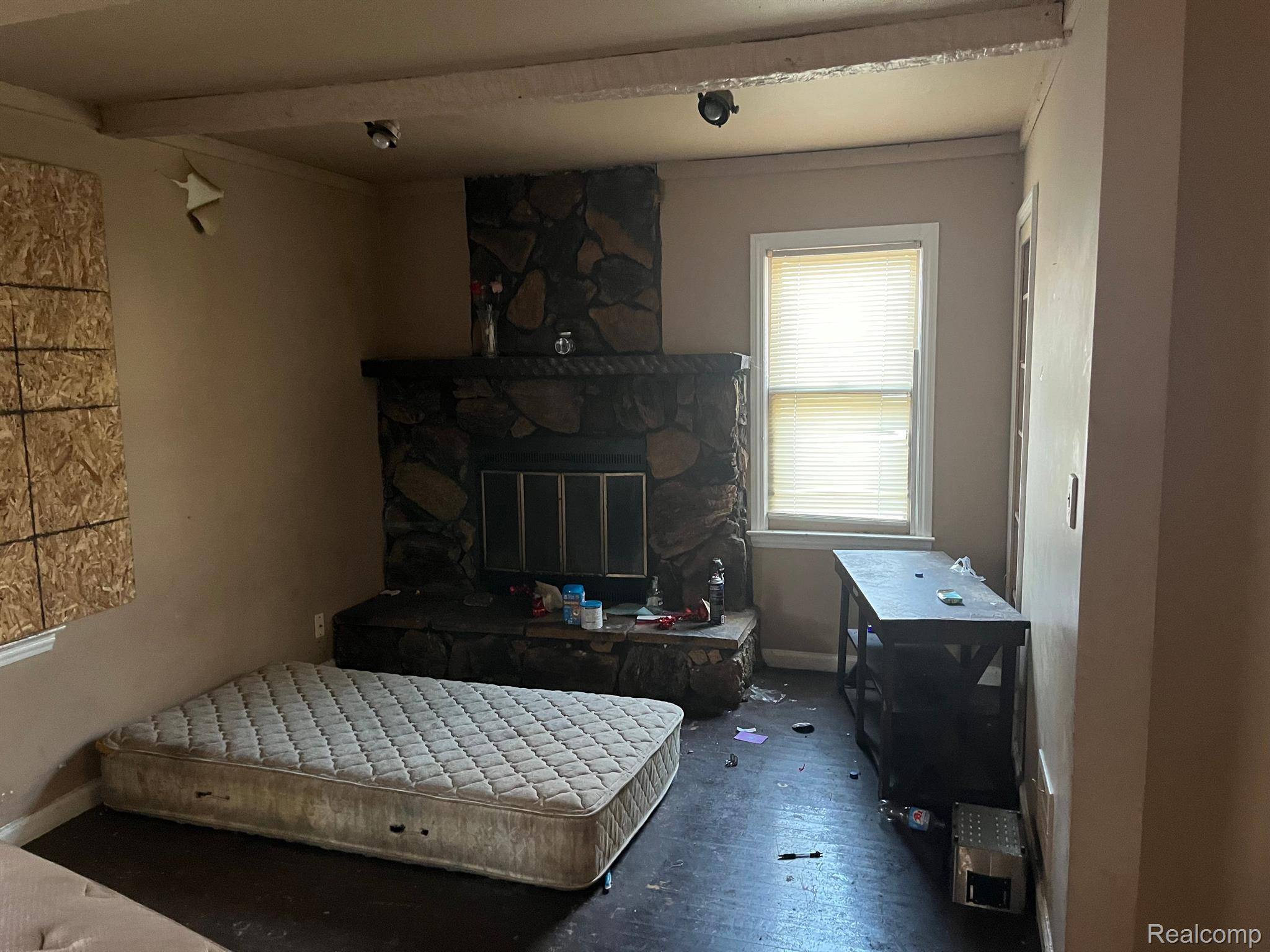 Detroit, MI 48224,5951 RADNOR ST