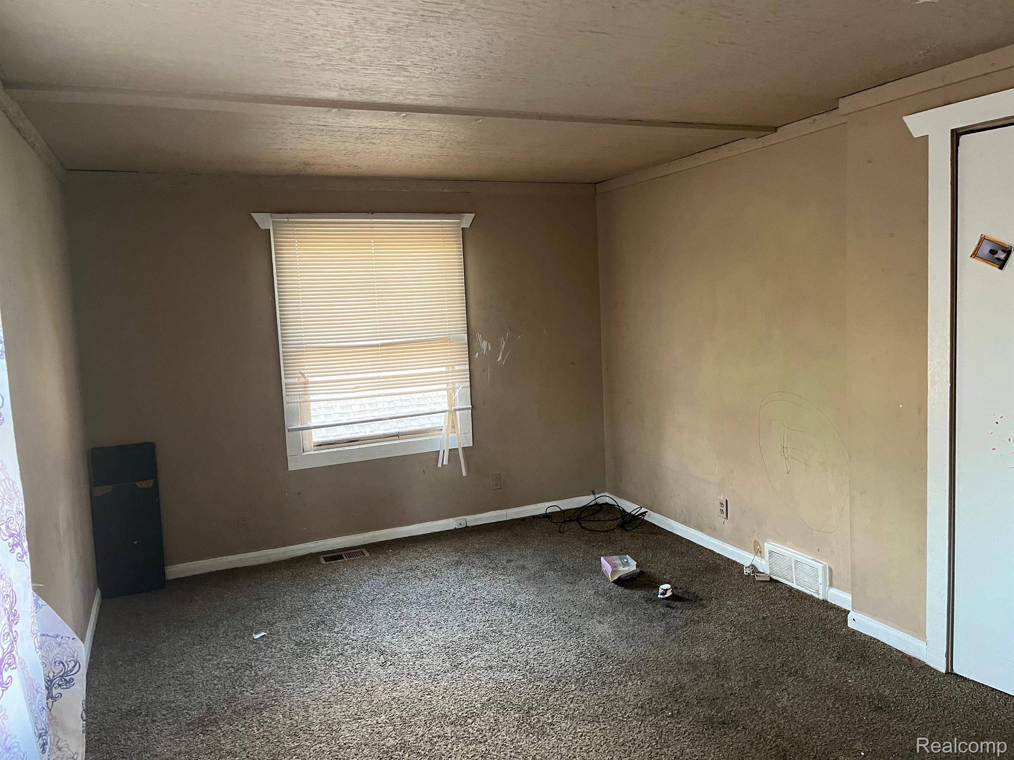 Detroit, MI 48224,5951 RADNOR ST