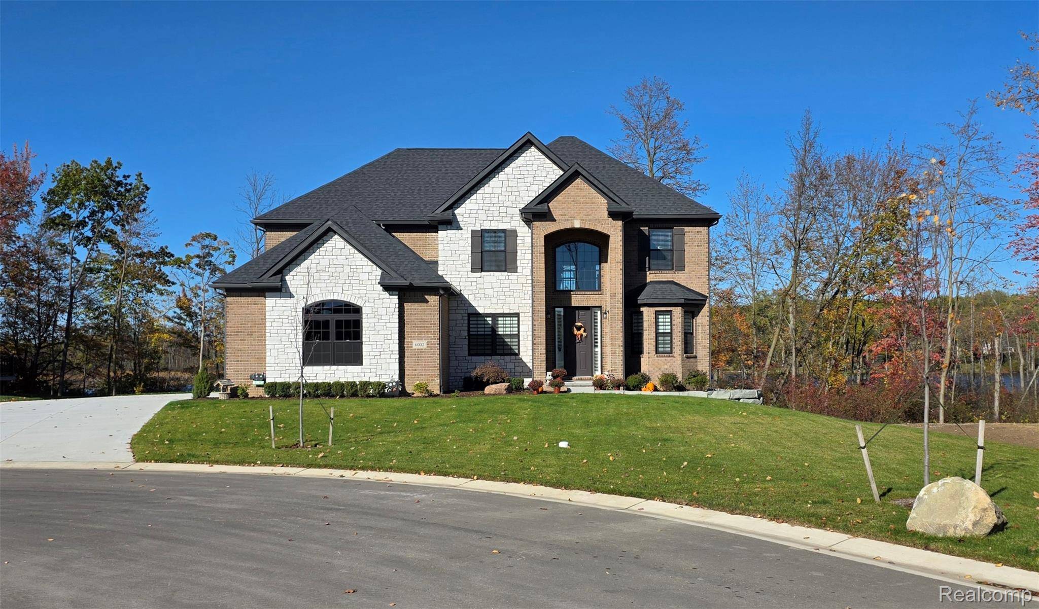 Clarkston, MI 48348,6002 Monarch