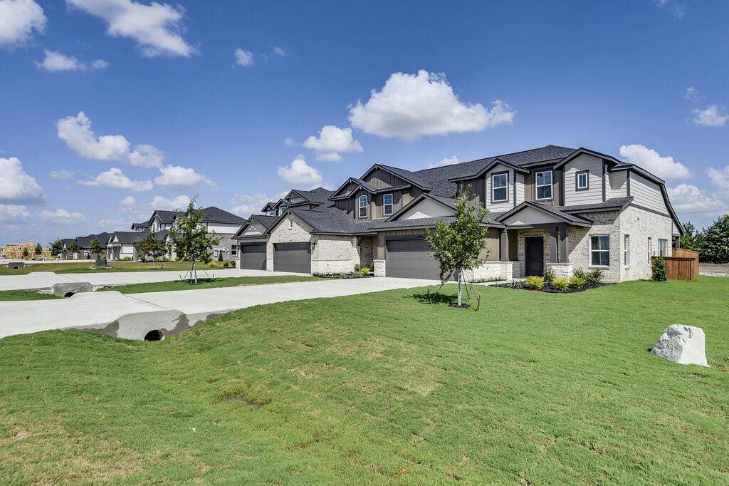 Midlothian, TX 76065,4402-4404-4406 Clovis Court