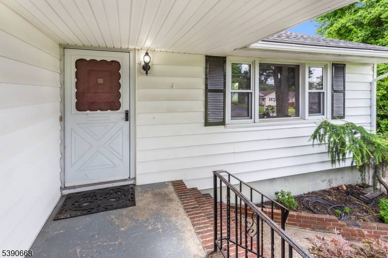 Hanover Twp., NJ 07927,36 S Belair Ave