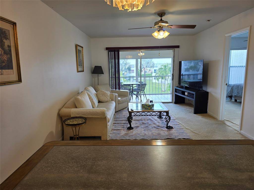 Margate, FL 33063,6600 Royal Palm Blvd #304