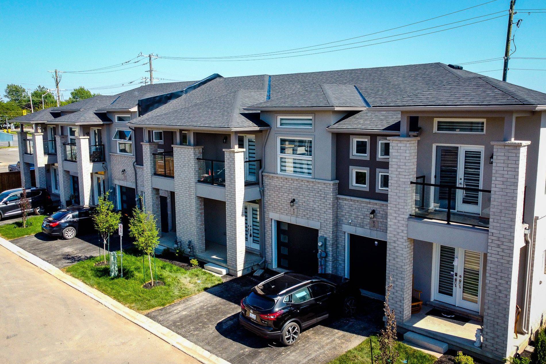 Welland, ON L3C 0K2,9 Mann TRL