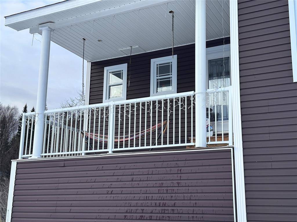 Middle Arm, NL A0K 3R0,1 High Street