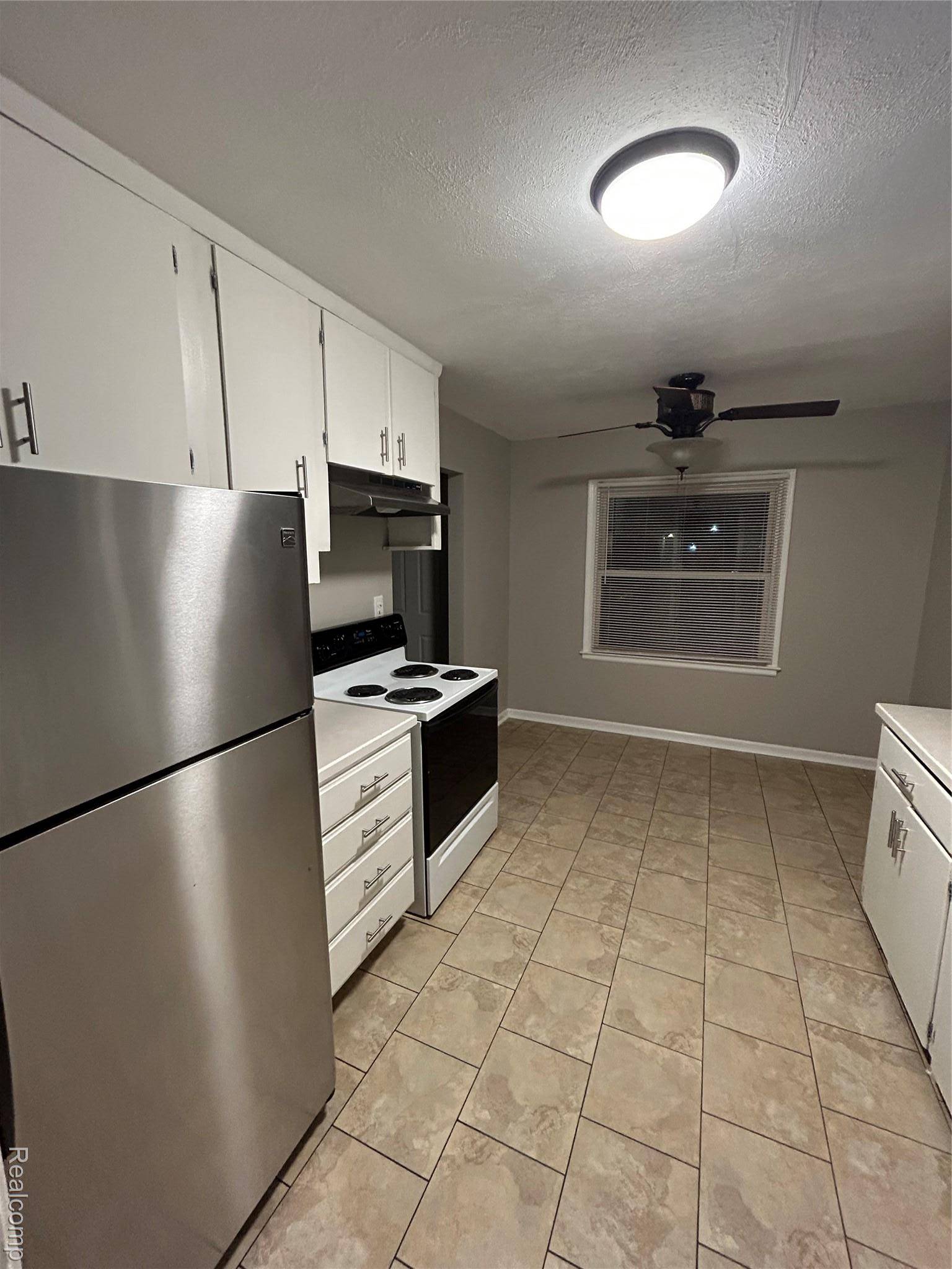 Royal Oak, MI 48067,2224 Guthrie AVE