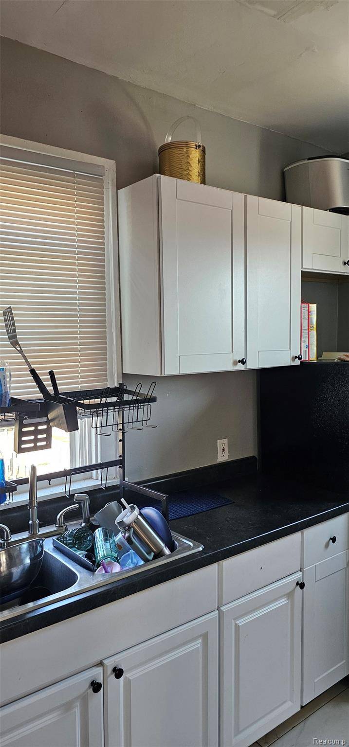 River Rouge, MI 48218,99 E Great Lakes ST