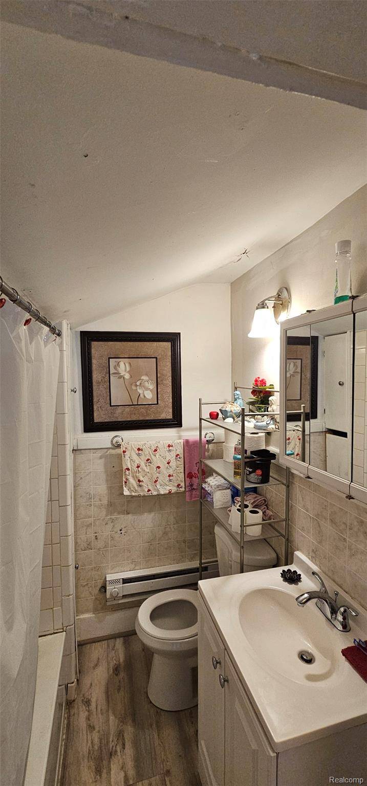 River Rouge, MI 48218,99 E Great Lakes ST