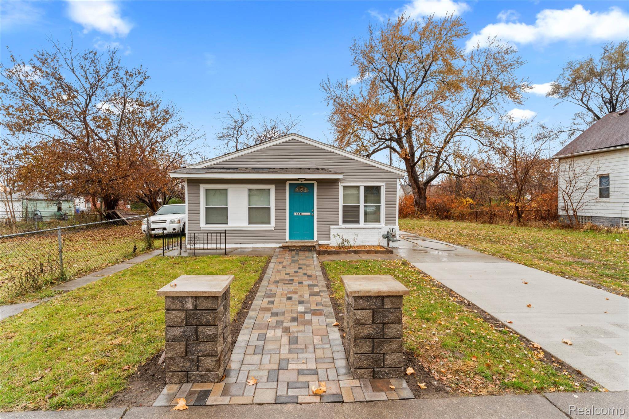 Detroit, MI 48217,1444 S Liddesdale ST