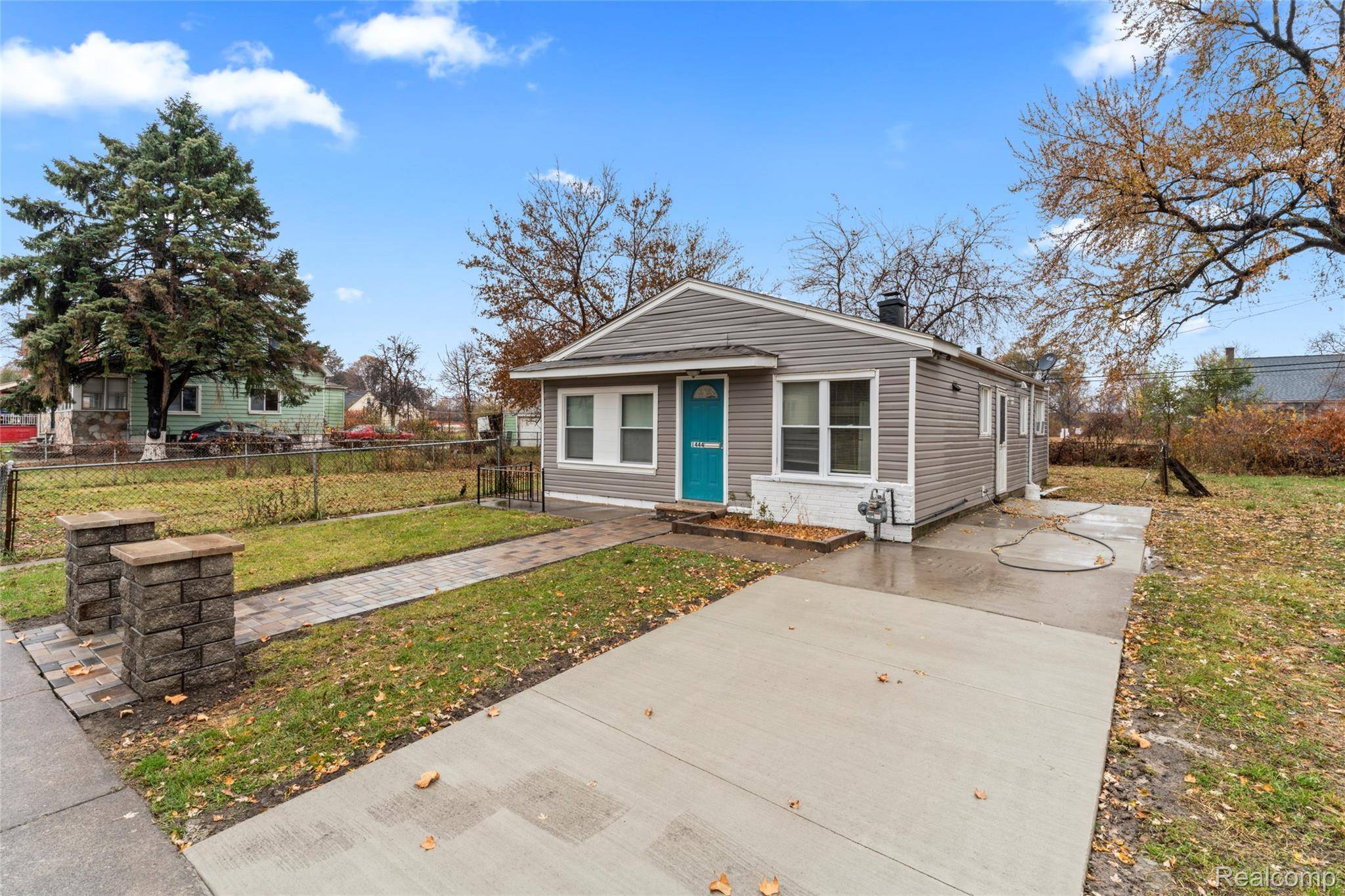 Detroit, MI 48217,1444 S Liddesdale ST