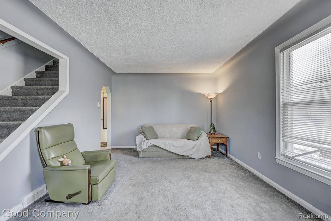 Hazel Park, MI 48030,518 E Maxlow AVE