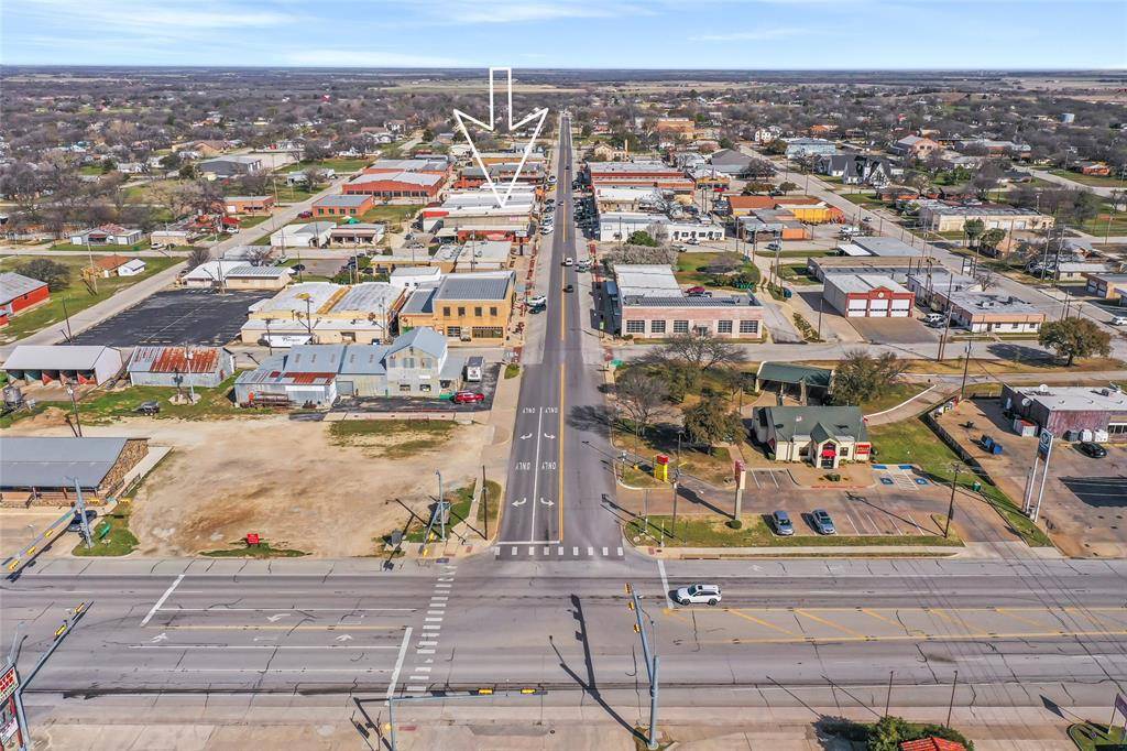 Nocona, TX 76255,207 Clay Street