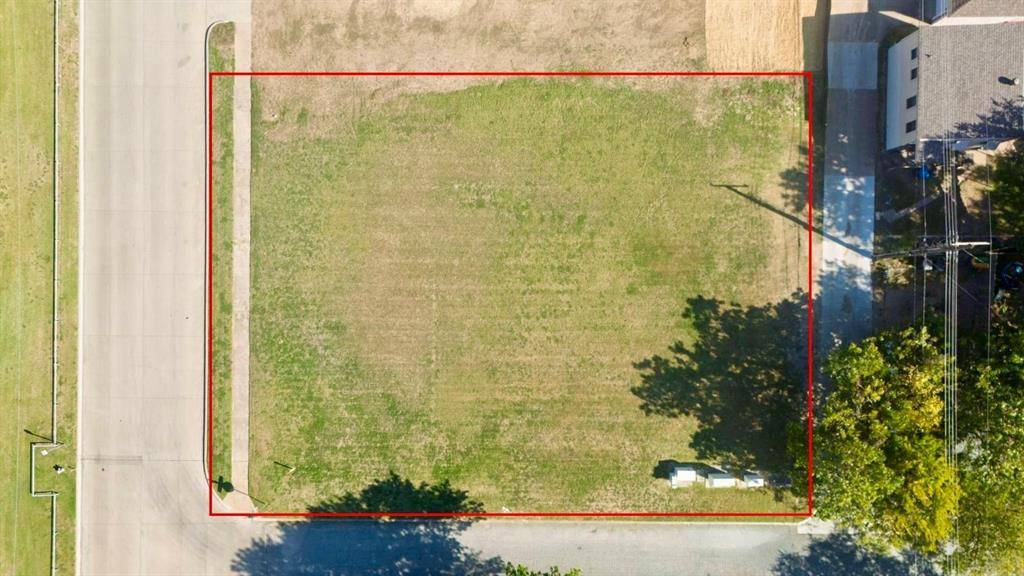 Fort Worth, TX 76107,4637 Crestline Road