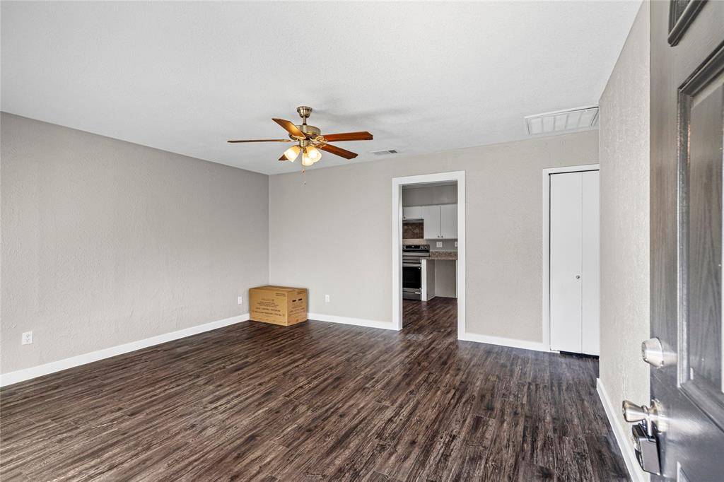 Dallas, TX 75241,4021 Happy Canyon Drive