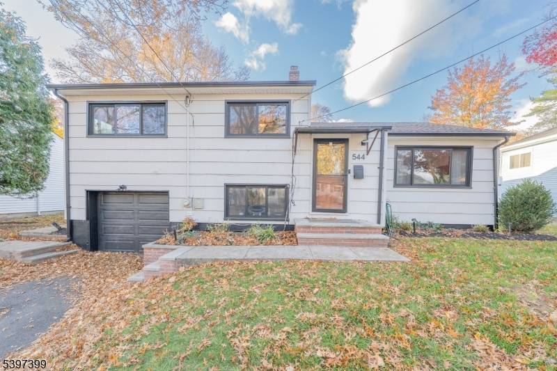 West Orange Twp., NJ 07052,544 Hillside Ter