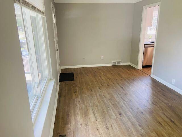 Dearborn Heights, MI 48127,8627 Robindale AVE