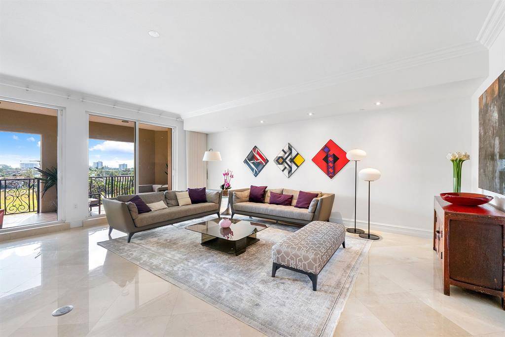 Boca Raton, FL 33432,1 N Ocean Blvd #402