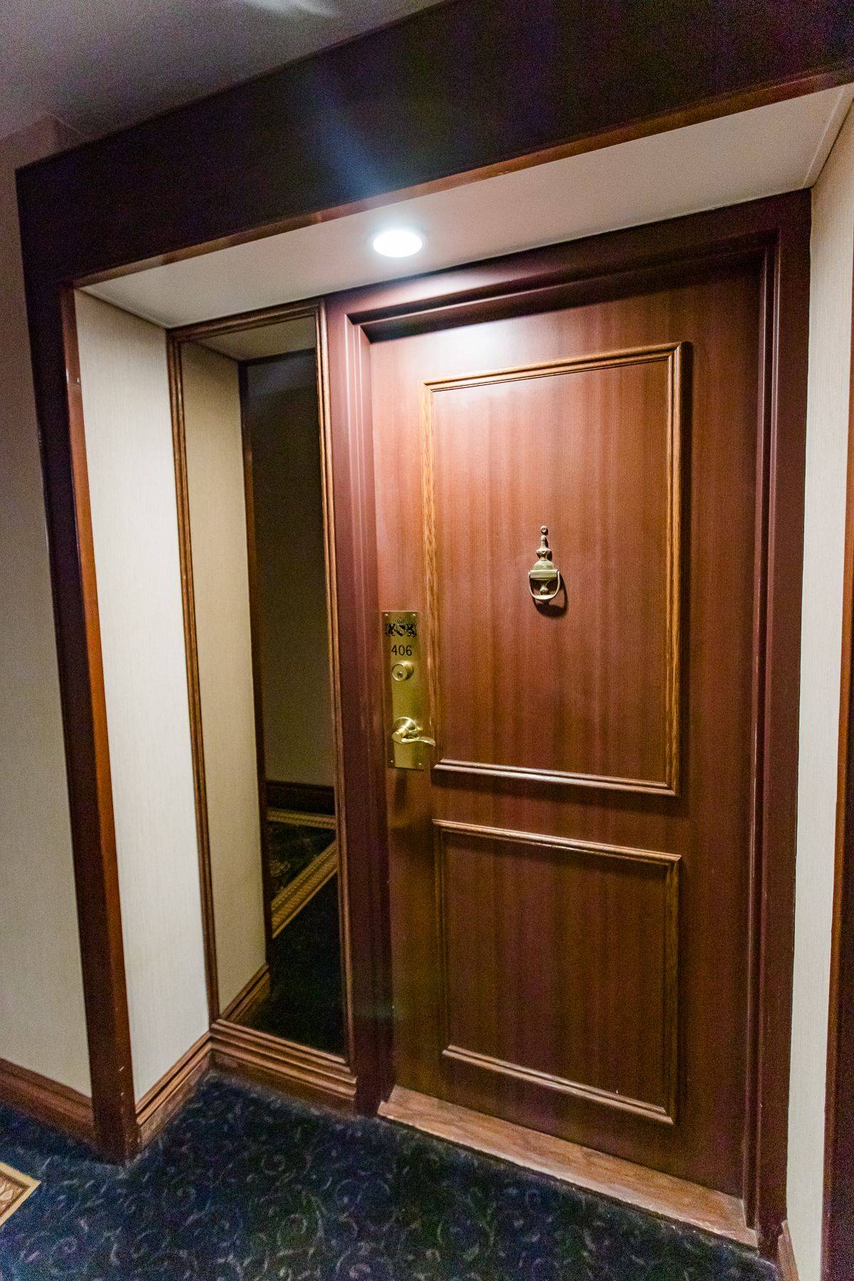 Brampton, ON L6W 3X1,100 County Court BLVD #406