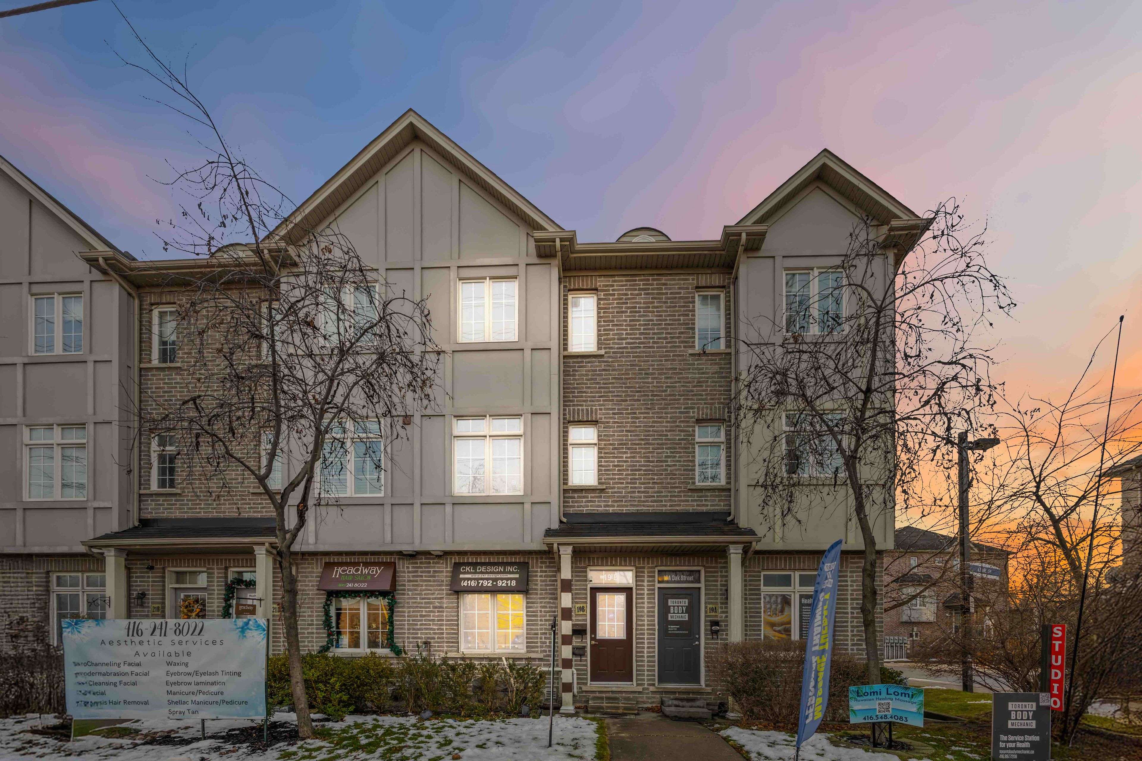 Toronto W04, ON M9N 0A4,19B Oak ST