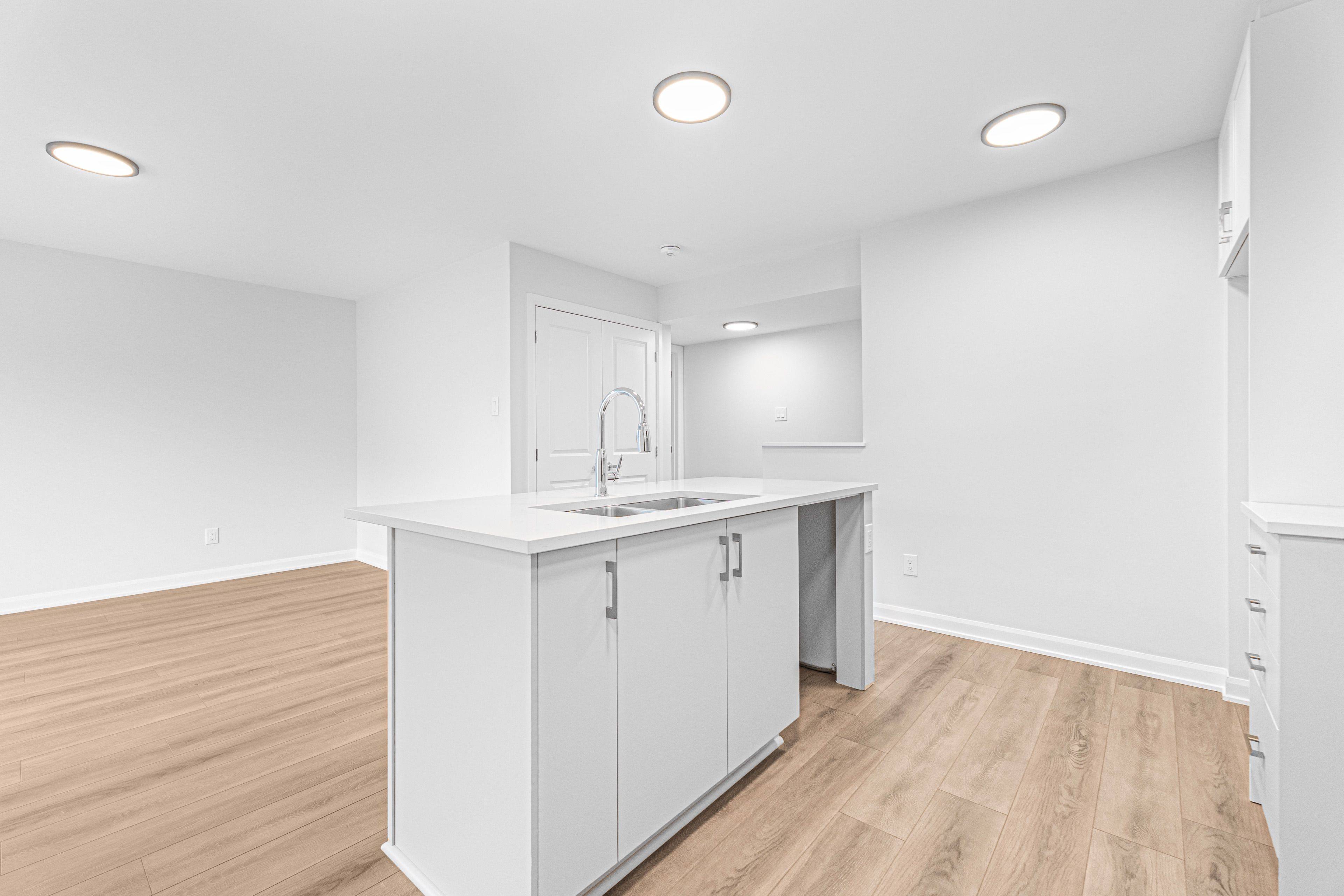 Barrhaven, ON K2J 7N6,301 Glenroy Gilbert DR #9