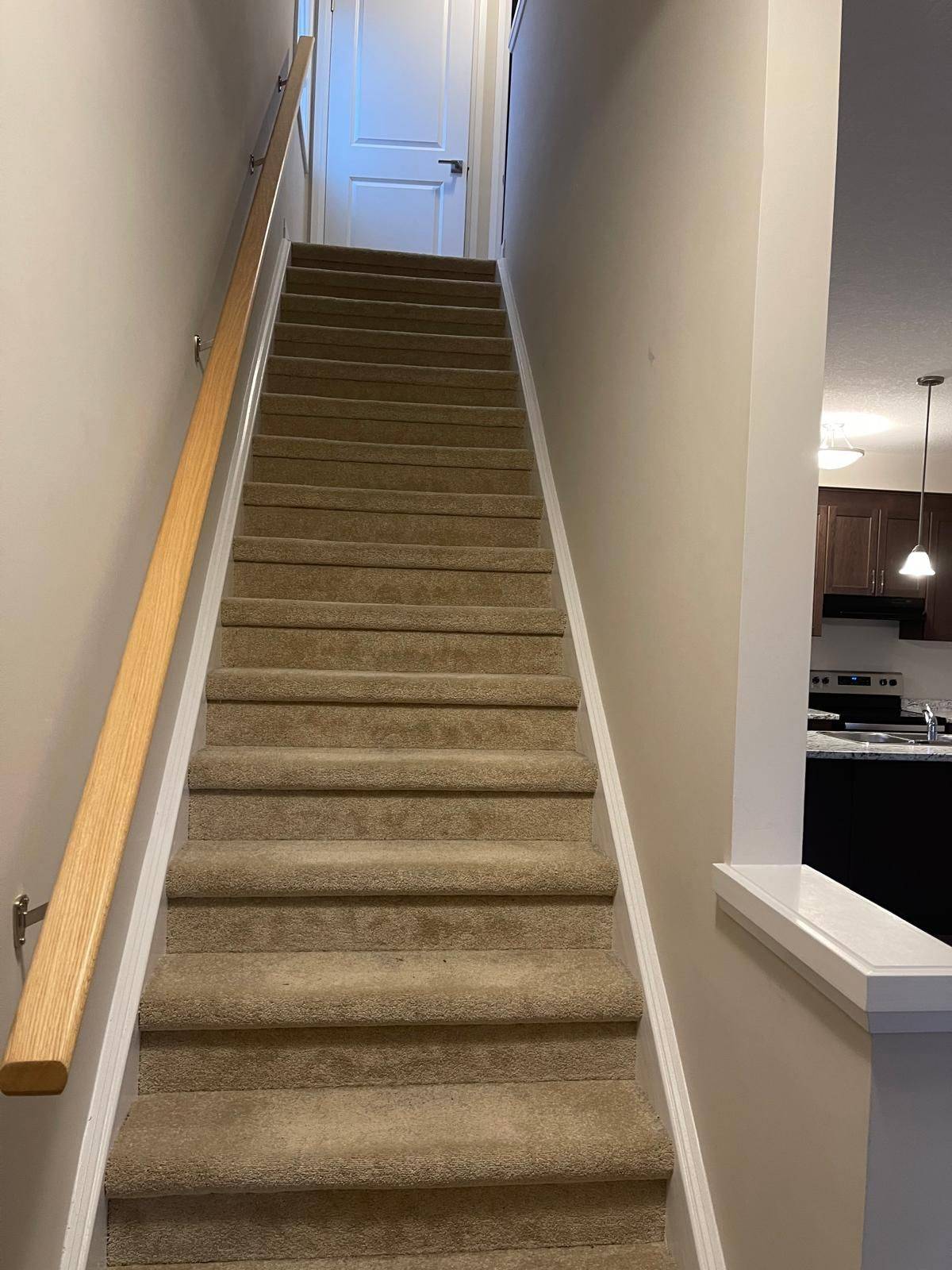 Kitchener, ON N2P 0J8,155 Thomas Slee DR #1B